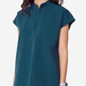 Caribbean blueFIGS Petite M cargo pants&scrub top